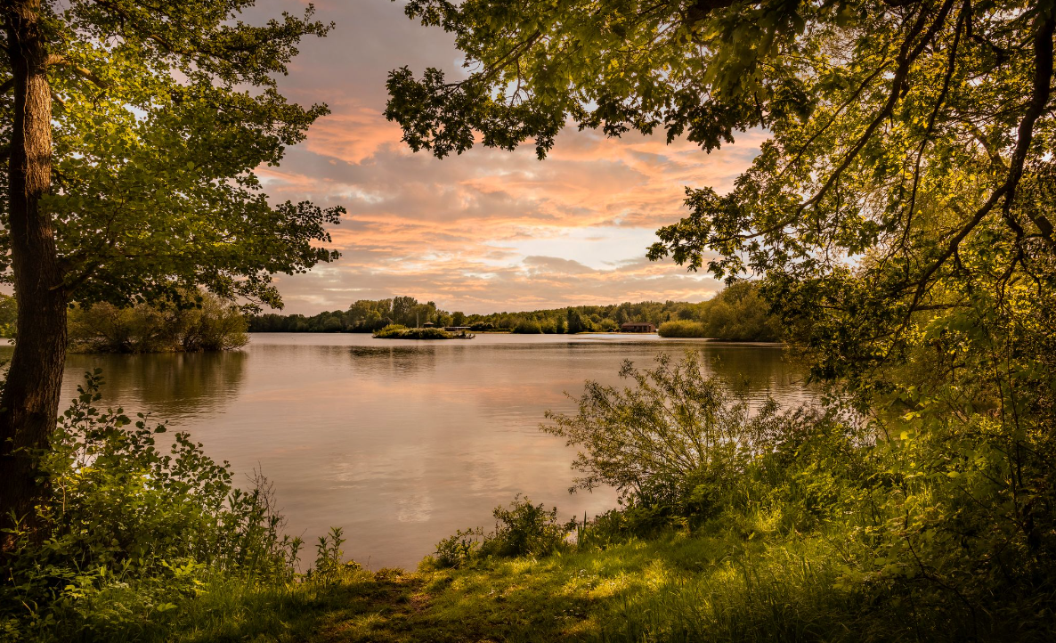 kingsbury water park.
