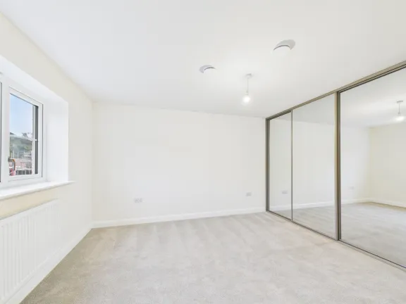 Rosehip master bedroom 