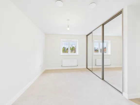 Heywood principal bedroom