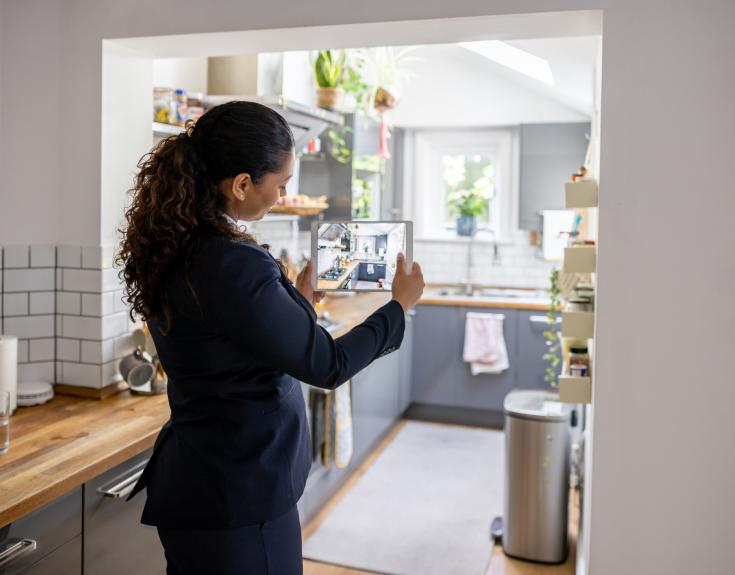 taking photos of house estate agent